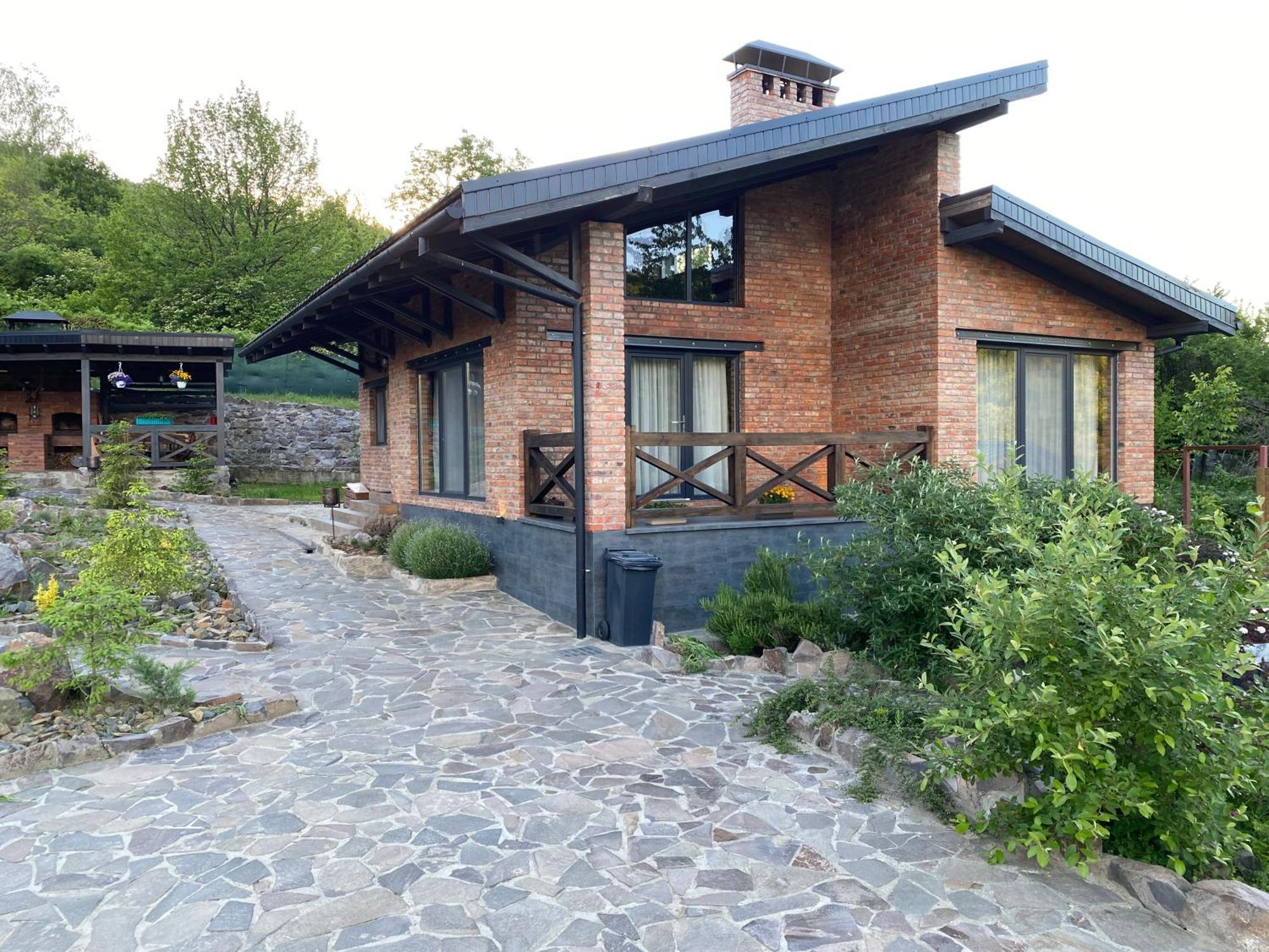Brickwood Chalet Verkhniy Koropets